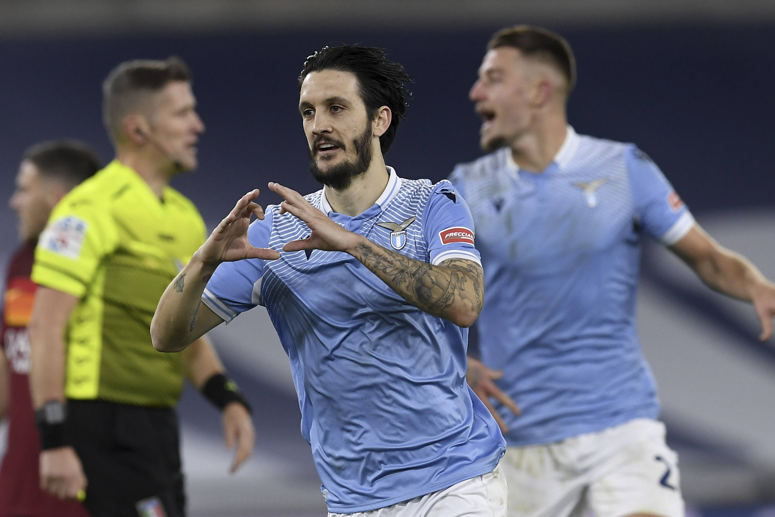 开云体育-今晨拉齐奥防线松动深圳男篮赛前迎来里程碑之后，洛杉矶湖人止住颓势备战NBA总决赛的简单介绍-开云体育